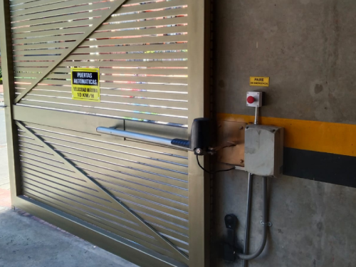 brazos hidraulicos para puerta